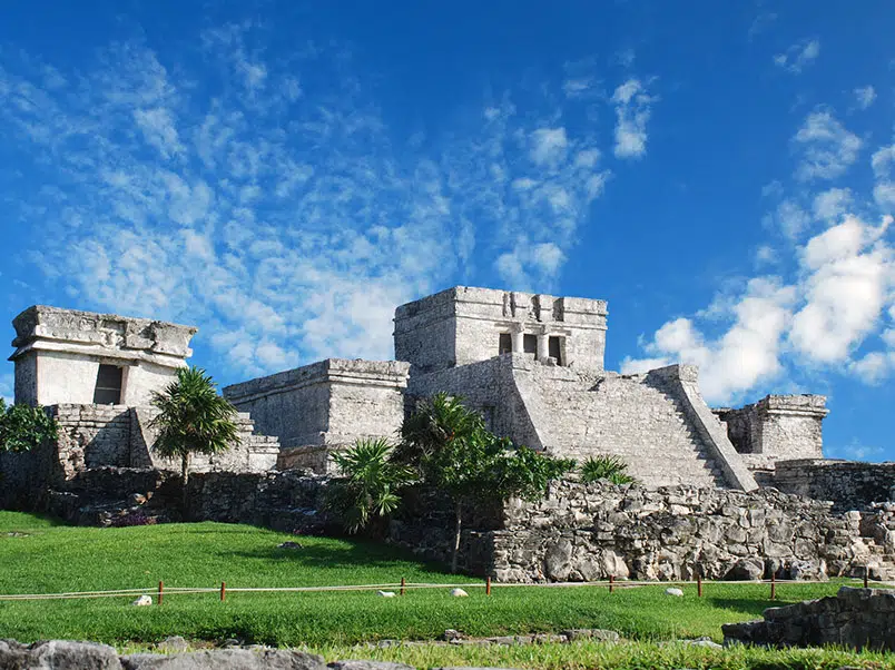 Clifftop Mayan ruins of Tulum above the turquoise Caribbean